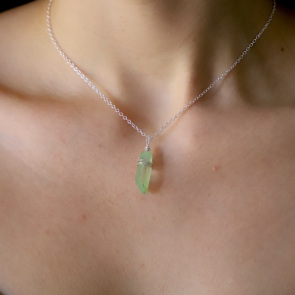 Silver Wrapped Green Quartz Crystal Necklace - Picture 2 of 4